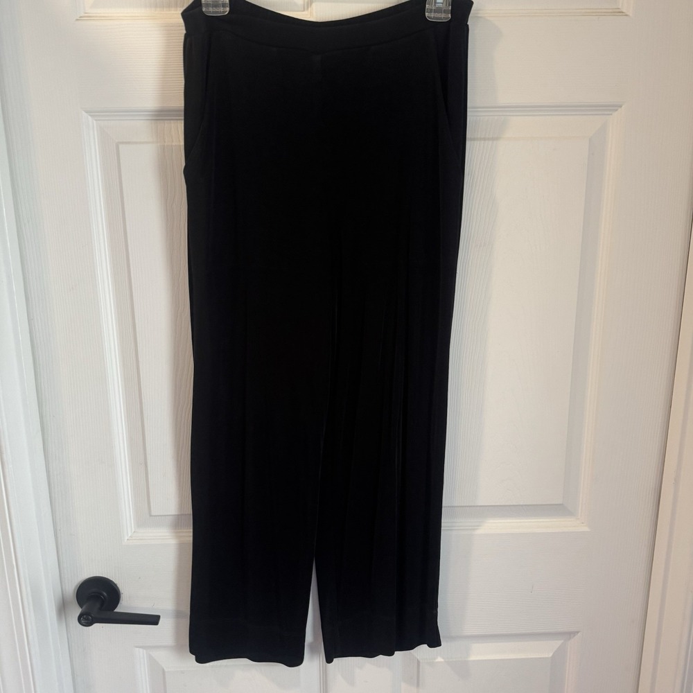 Chico's Women Travelers Collection Black‎ Pull-On Pants size: 1 US M Liquid Knit
